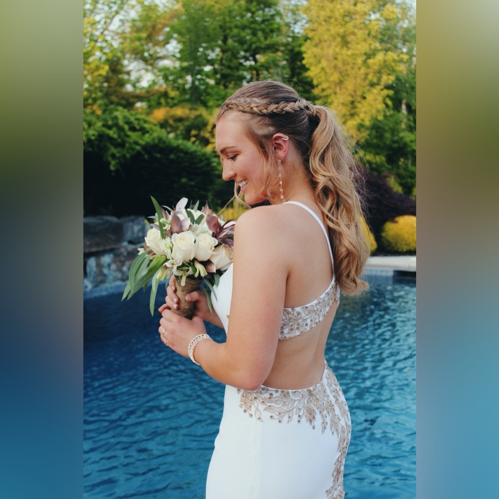 Prom Deess
